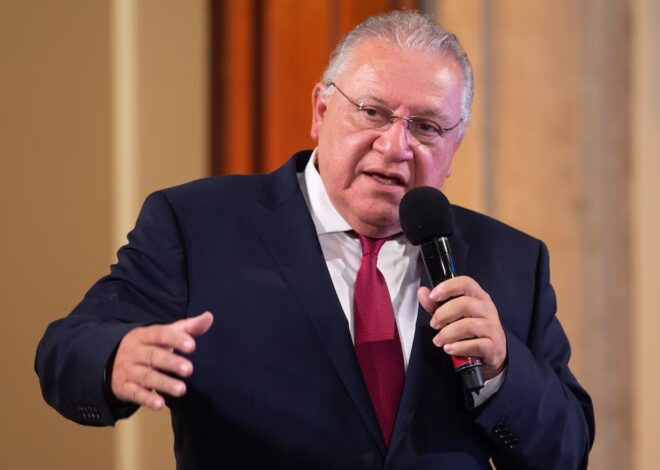 Rafael Marín deja Aduanas; se perfila nuevo encargo en Gobernación en Yucatán