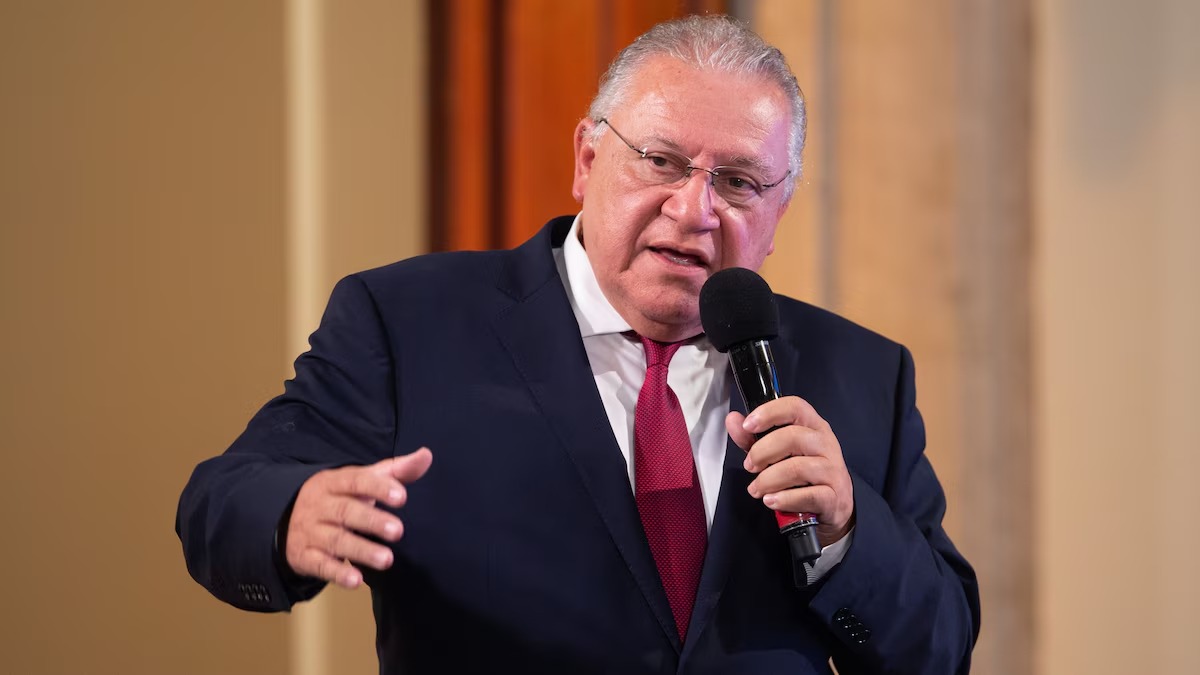 Rafael Marín deja Aduanas; se perfila nuevo encargo en Gobernación en Yucatán