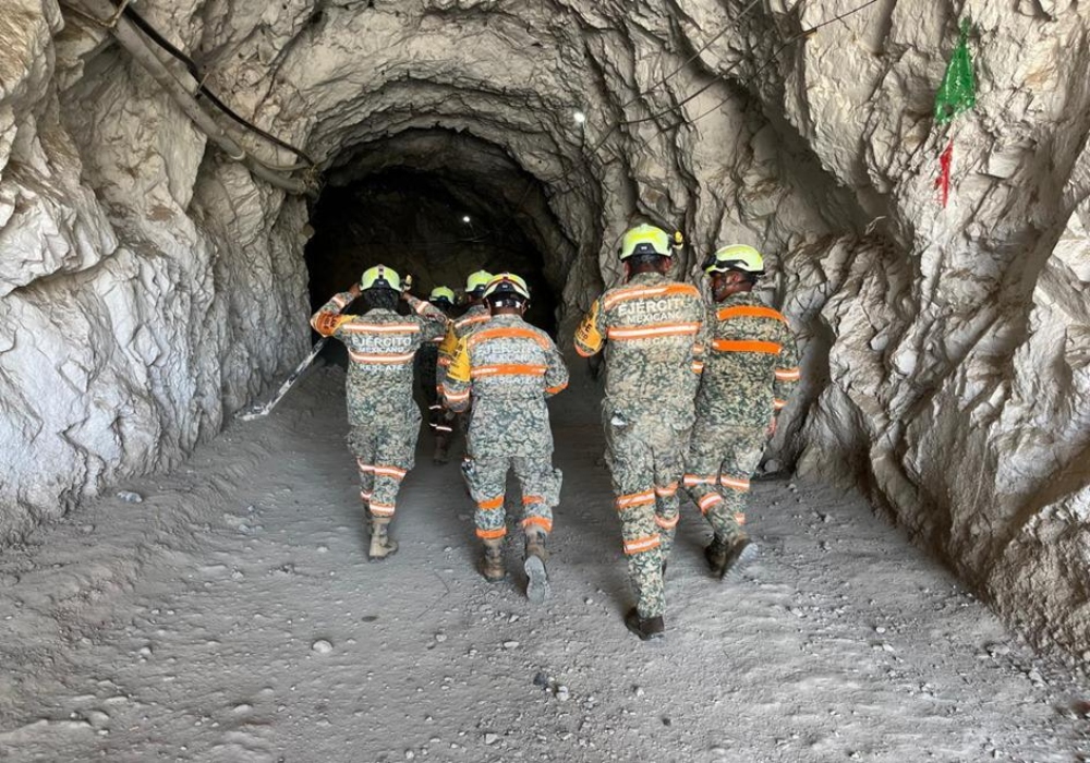 Ejército Mexicano rescata con vida a minero tras 13 días atrapado en Sinaloa