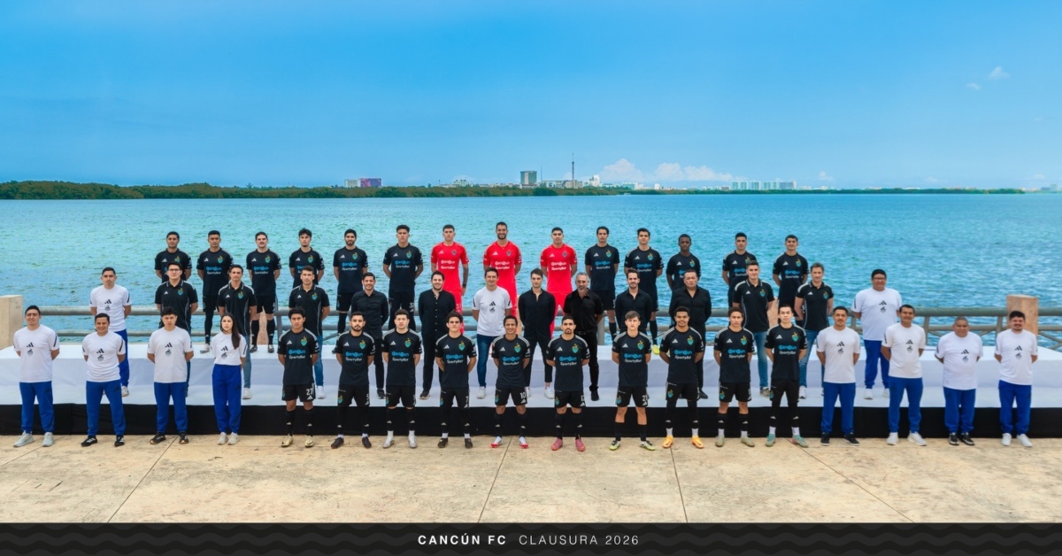Cancún FC elige Malecón Tajamar para su foto oficial de la temporada 2025-2026