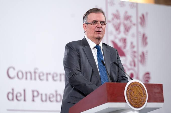 Niega Ebrard abuso por estancia de su hijo en la embajada en Reino Unido