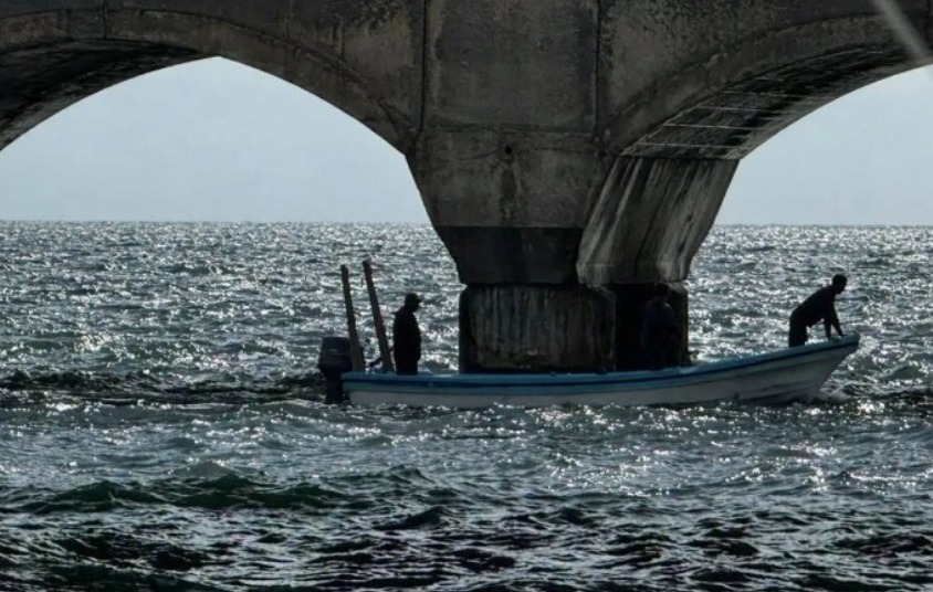 Posible fuga de hidrocarburos en Progreso enciende alertas entre pescadores