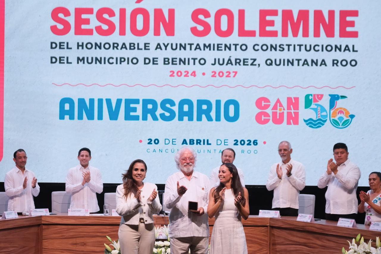 Carlos Constandse recibe la Medalla al Mérito Ciudadano 2026 en Cancún