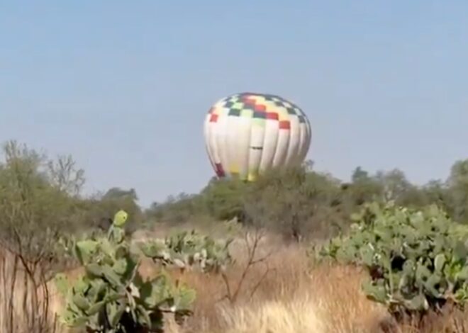 Globo aerostático aterriza de emergencia en Pirámides de Teotihuacán | VIDEO