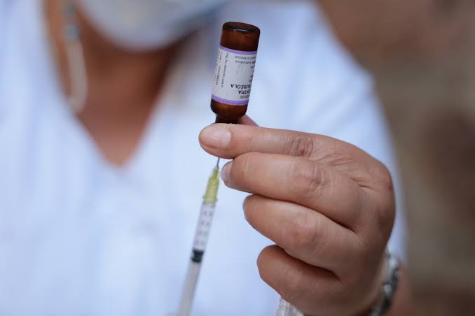 Aplicadas 97% de las vacunas contra el sarampión en el estado