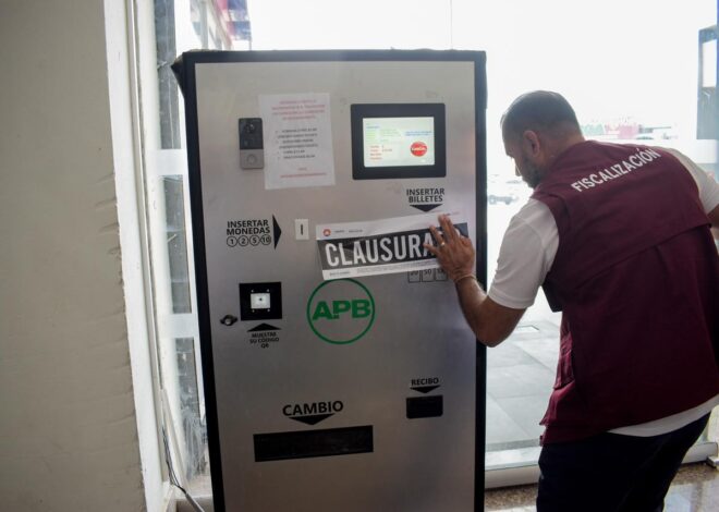 Detectan anomalías y clausuran sistema de cobro del estacionamiento de Cancún Mall en Cancún