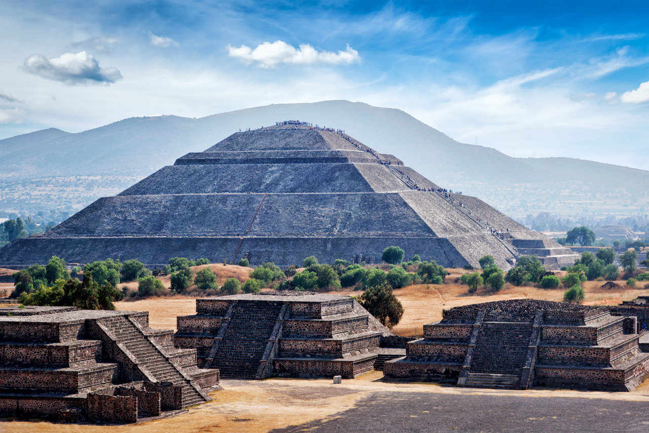 Tras incidente en Teotihuacán, refuerzan seguridad en Tulum con arcos detectores