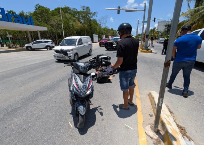 Choque entre motocicletas deja un lesionado frente a Chedraui Selecto