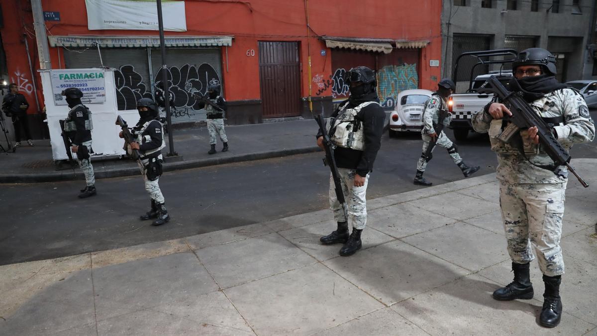 Al menos 10 muertos en ataque armado en Puebla