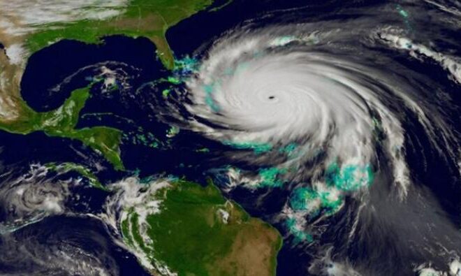 Alertan por “Amanda”, primer huracán de la temporada en México
