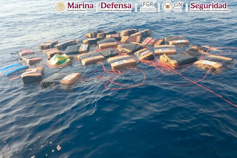 Golpe al narco: Aseguran dos toneladas de cocaína en Golfo de Tehuantepec