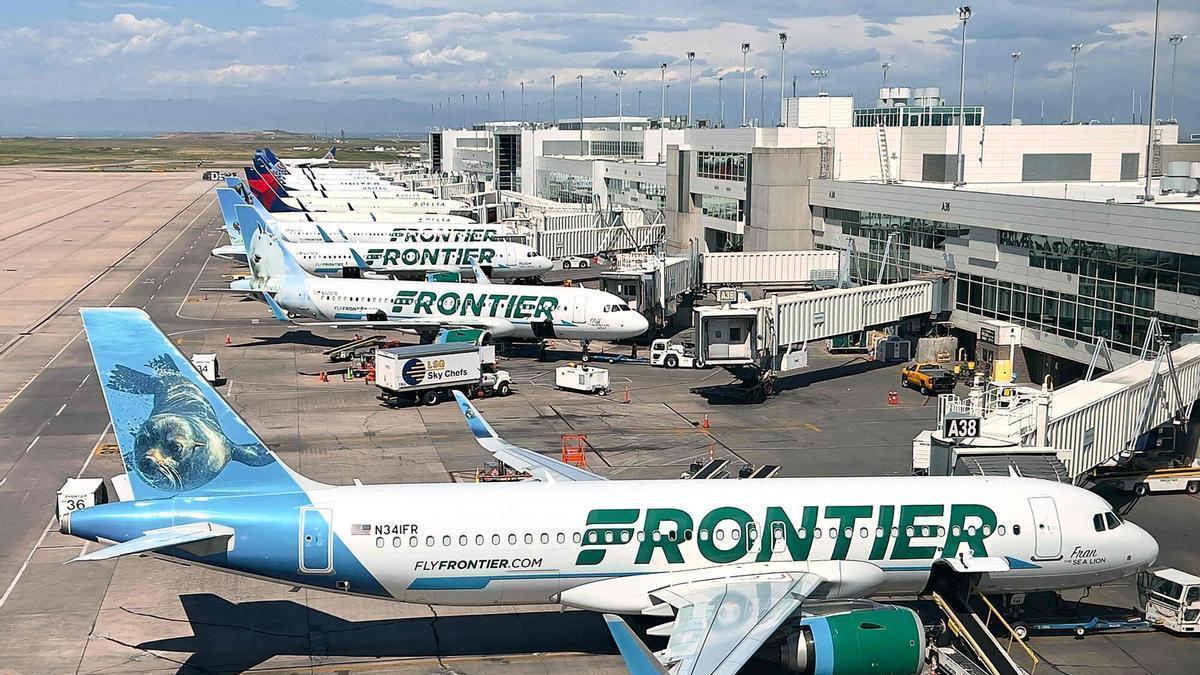 Avión atropella y mata a peatón en aeropuerto de Denver
