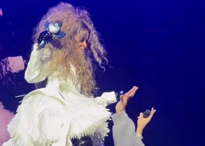 Peso Pluma invitó a Gloria Trevi a cantar con él en concierto