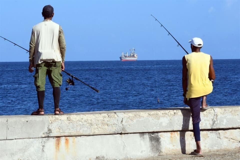 Cuba acepta ayuda humanitaria de Estados Unidos; recibirá 100 millones de dólares