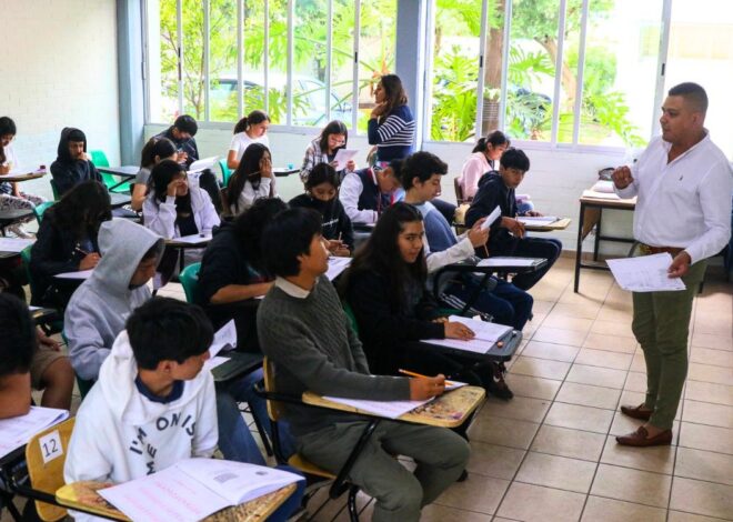 CNDH pide revisar cambios de SEP al calendario escolar 2026