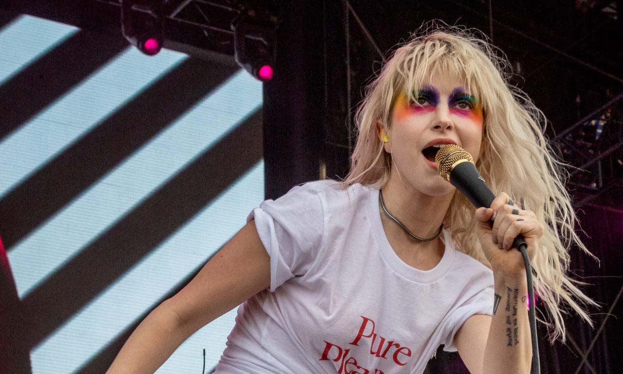 ¡Hayley Williams en Cancún! La voz de Paramore encabezará una experiencia musical de lujo en el Out Of The Blue Festival 2027