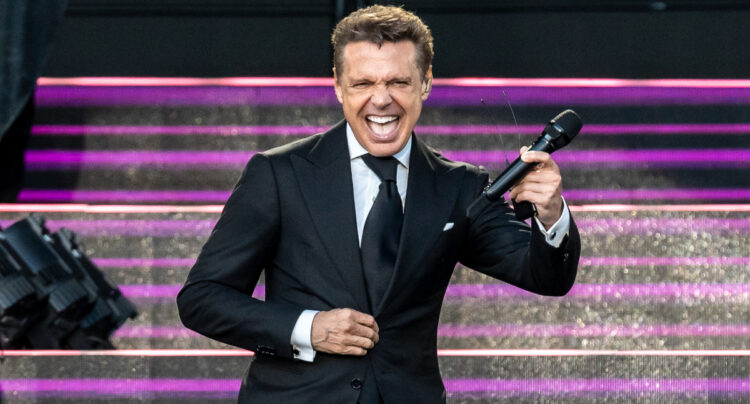 Medios de EU reportan hospitalización de Luis Miguel en Nueva York