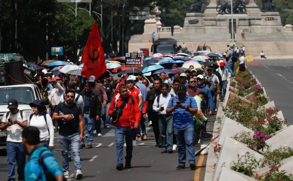 Piden autoridades a maestros manifestarse lejos del Zócalo, por ser zona de riesgo