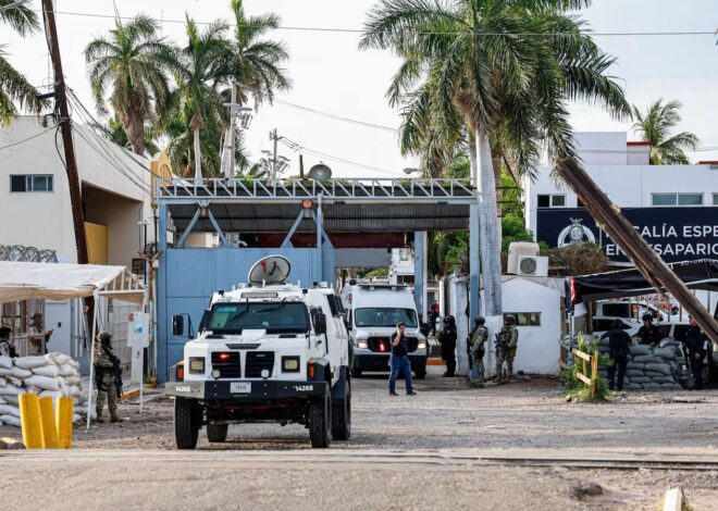 Riña en penal de Culiacán deja varios muertos
