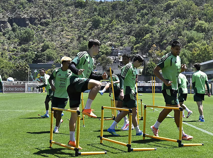 México afina puntería rumbo al Mundial frente a Ghana