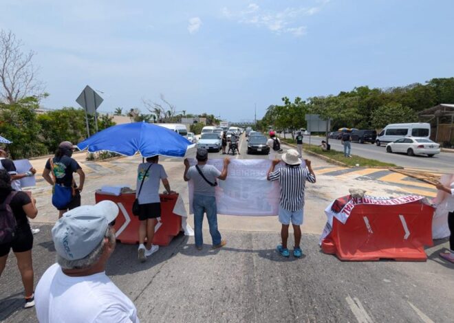 Ciudadanos se manifiestan y plantean reactivar accesos a playas de Tulum