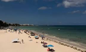 Quintana Roo contratará seguro por 9 mdp para restauración de playas ante huracanes