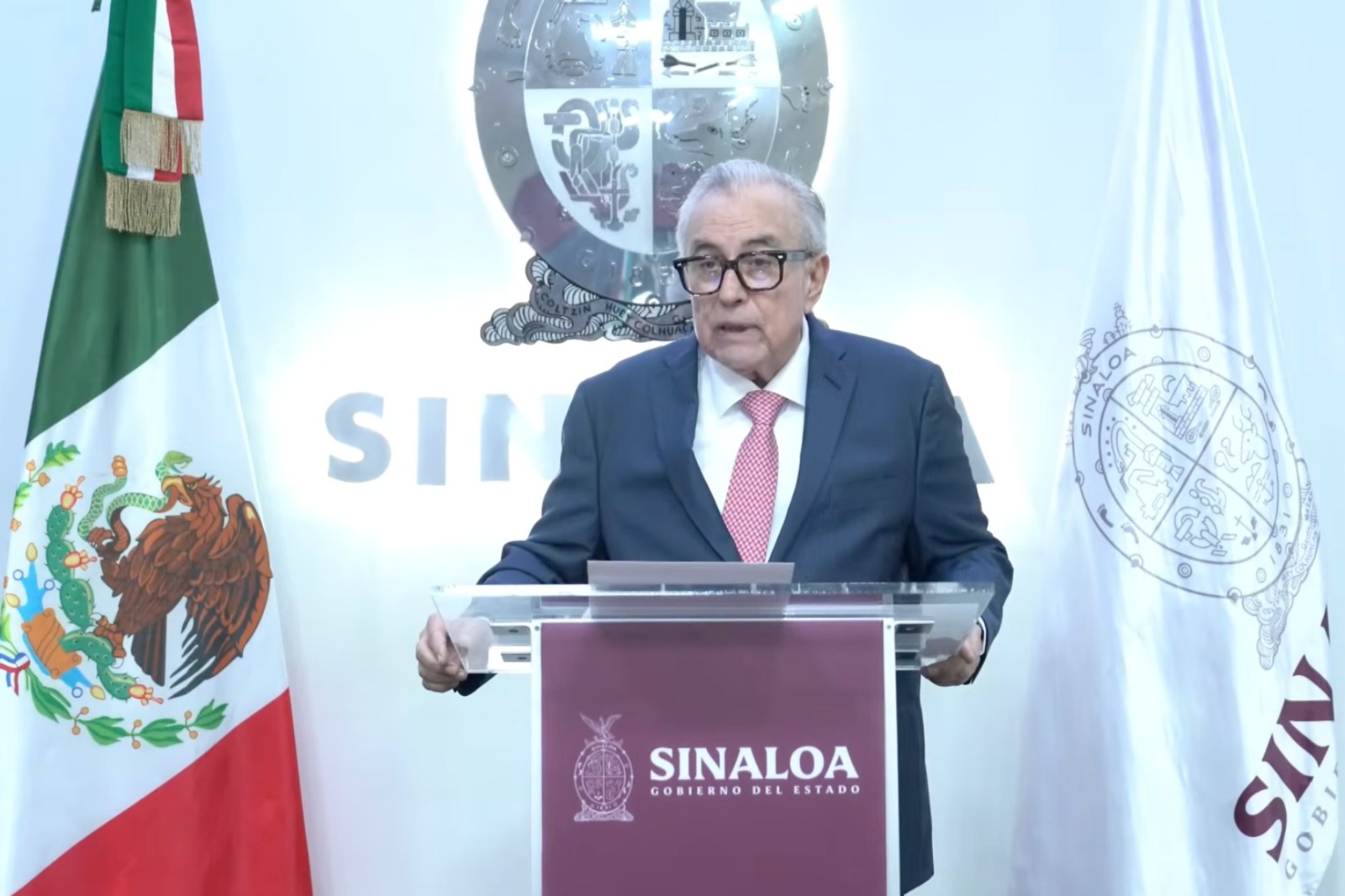 Claudia Sheinbaum asegura que Rocha Moya permanece en Sinaloa bajo resguardo federal