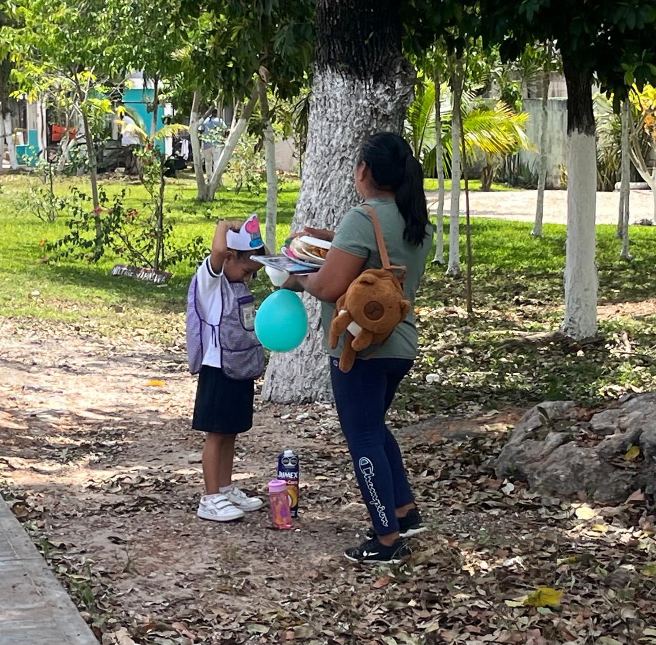 Padres de familia celebran que el ciclo escolar concluirá conforme al calendario oficial