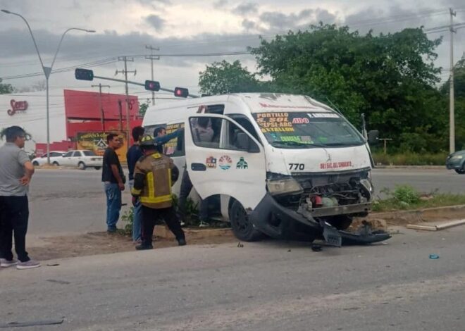 Chofer de combi provoca accidente en la López Portillo y huye dejando pasajeros lesionados en Cancún