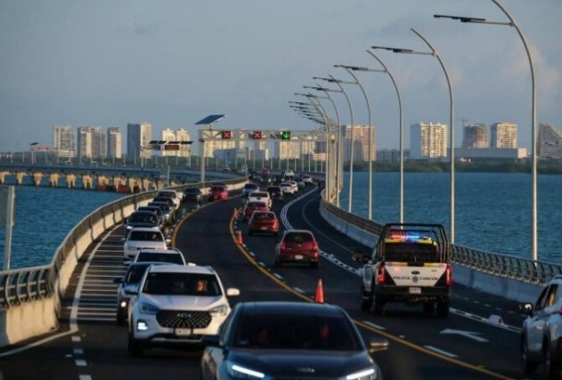 Puente Nichupté contará con cámaras de velocidad este año