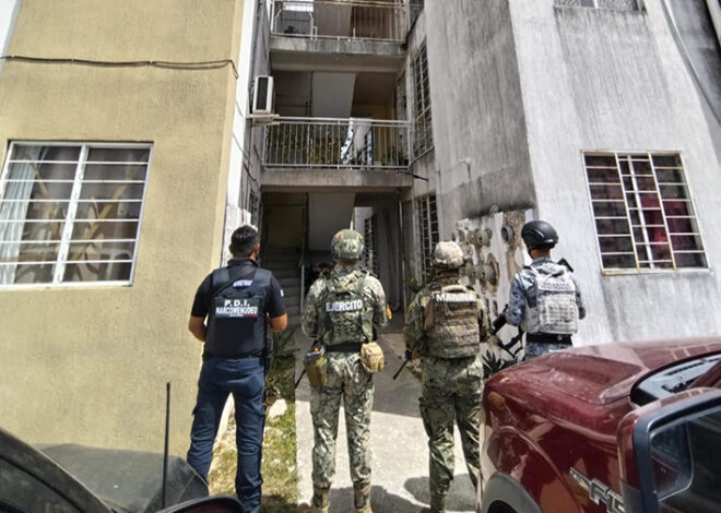 Pareja detenida con drogas, resultado de cateo en Residencial Turquesa