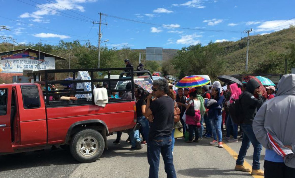 Segob y gobierno de Guerrero logran retiro de bloqueos en Chilapa