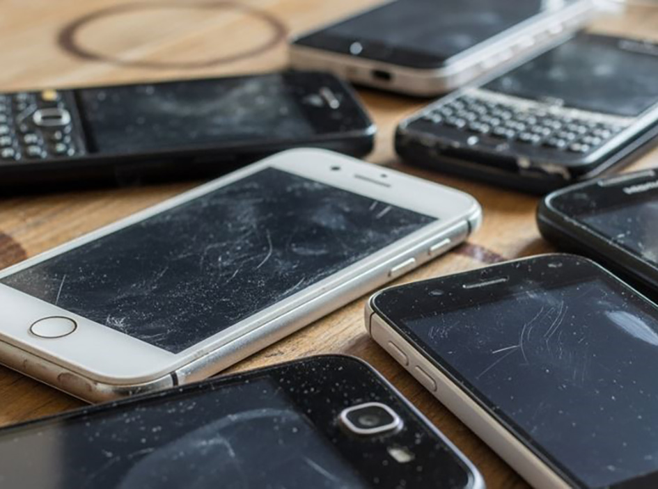 Reutilizar celulares viejos gana terreno como alternativa tecnológica
