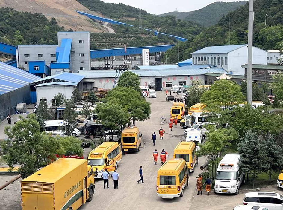 Infierno bajo tierra: explosión minera deja 90 muertos en China
