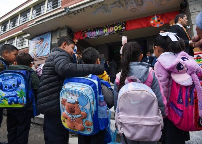 Sheinbaum afirma que aún no hay decisión final sobre calendario SEP