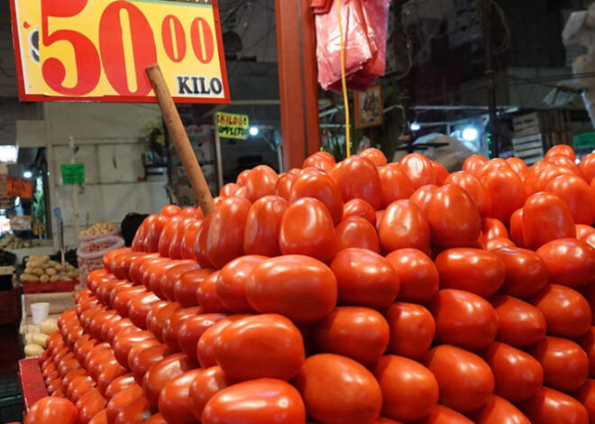 La inflación afloja… pero el jitomate sigue pegando duro
