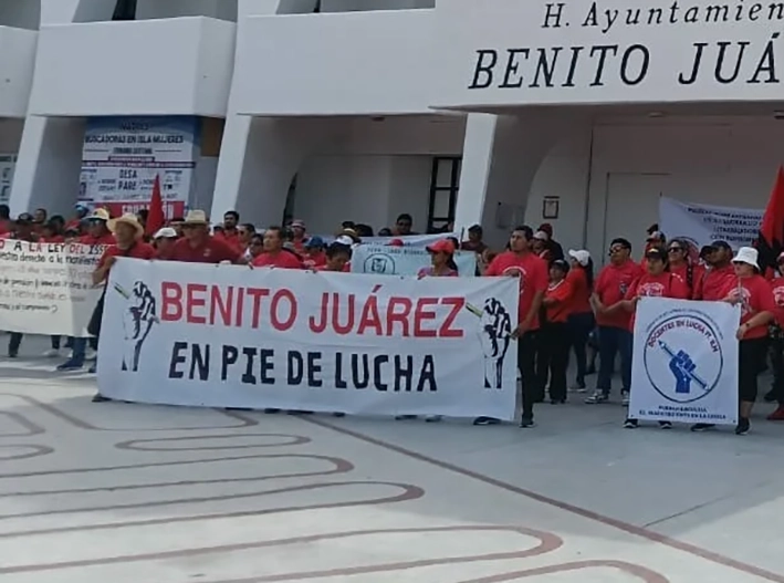 Maestros tomarán las calles de Cancún este lunes