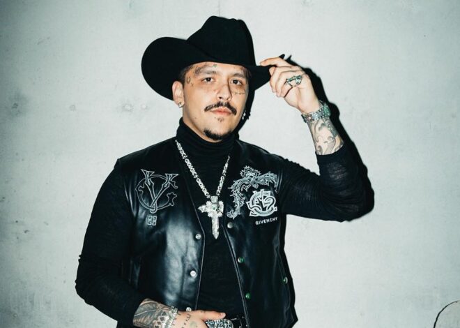 Disputa por el control de la marca personal de Christian Nodal