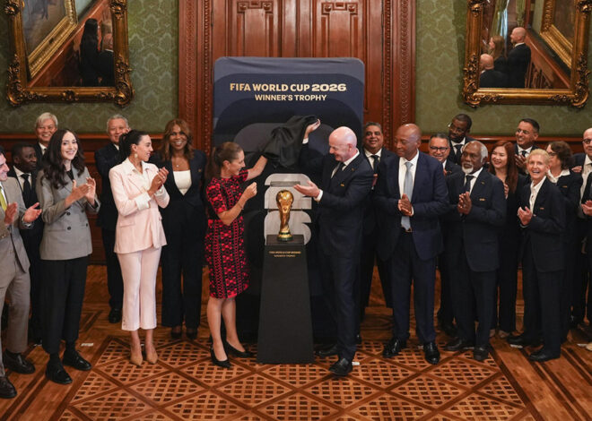 Sheinbaum abre Palacio Nacional a Infantino a horas del Mundial 2026