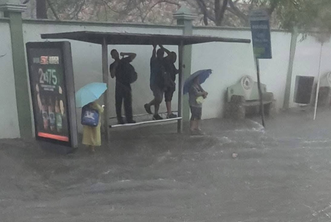 Lluvias históricas colapsan Mérida; suspenden clases
