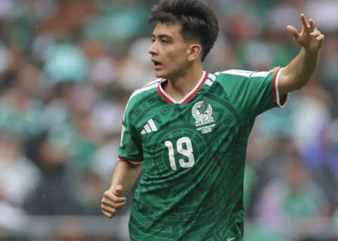Gilberto Mora hace historia con el Tri al debutar a los 17 años