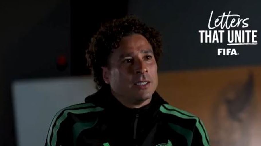 Ochoa rompe en llanto tras emotiva carta de su hija