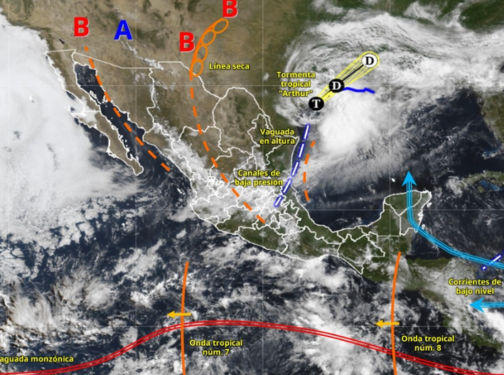 Onda tropical 8 mantendrá lluvias y oleaje en Quintana Roo