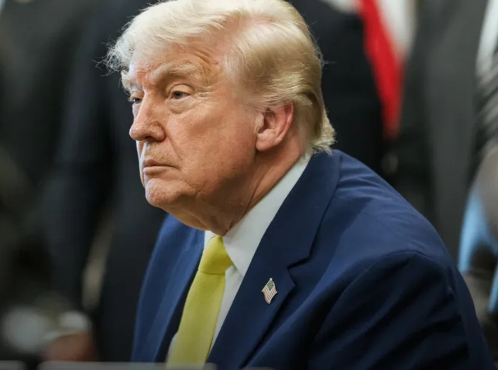 Trump amenaza a Irán con un ataque si no frena a Hezbolá; le responden que “mida sus palabras”
