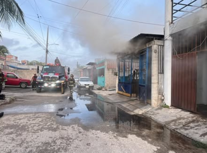 Se incendia vivienda en la Supermanzana 247 de Cancún
