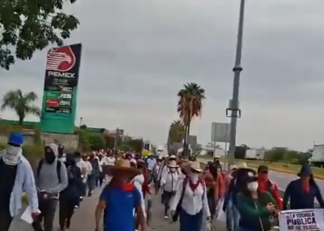 CNTE mantiene protestas y toma casetas tras nueva mesa con el Gobierno