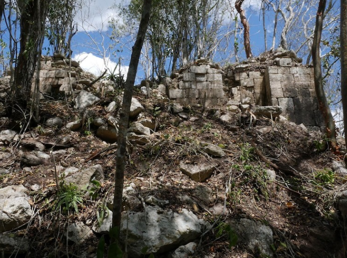 Arqueólogos descubren en Campeche una ciudad maya perdida por siglos