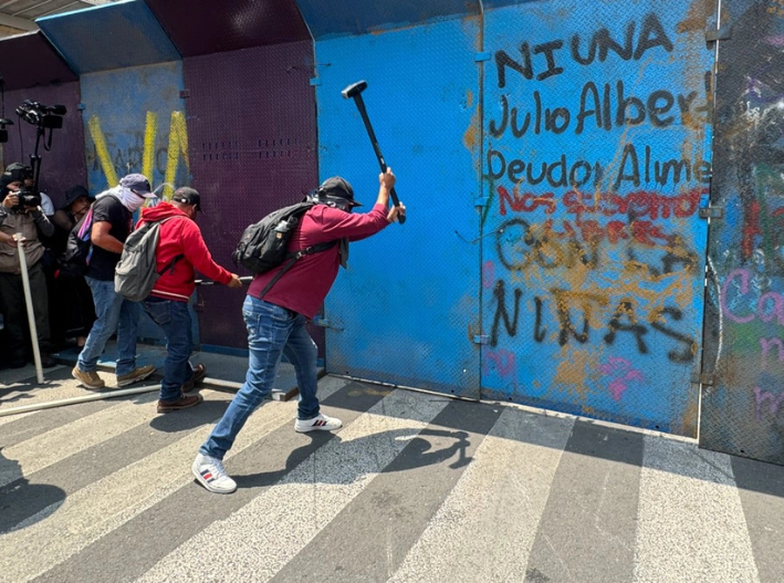 “No somos Díaz Ordaz”: Sheinbaum responde a protestas de la CNTE