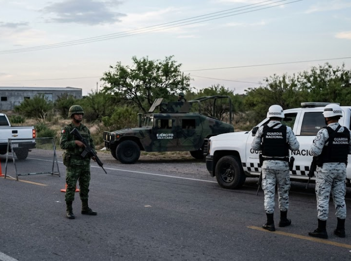 Explosión de vehículo provoca apagón masivo en Escuinapa Sinaloa