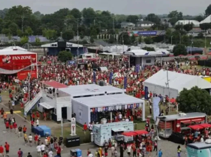 Tiroteo en fan fest del Mundial deja un muerto en California